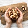 Yupik Organic Brazil Nuts, 2.2 lb (35.2 oz), Gluten-Free, Vegan, Kosher, Non-GMO, Raw Nuts, Shelled, Unsalted, Unroasted, Oil-Free, Crunchy, Excellent Source of Selenium, Healthy Snacks(2.2 Pound (Pack of 6))